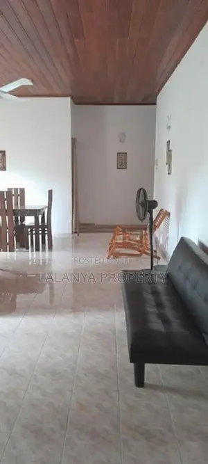 10 Perch 2 Story House with Units for Sale in Malabe. SLLL – A1