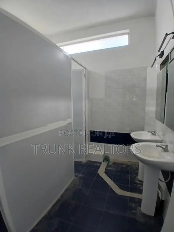 Colombo 07 Commercial Building For Rent (NK11678)