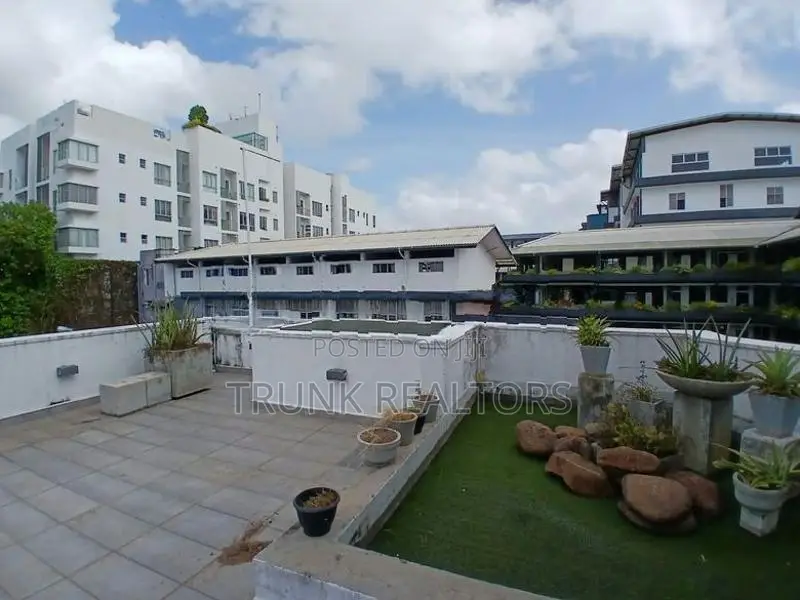 Colombo 07 Commercial Building For Rent (NK11678)