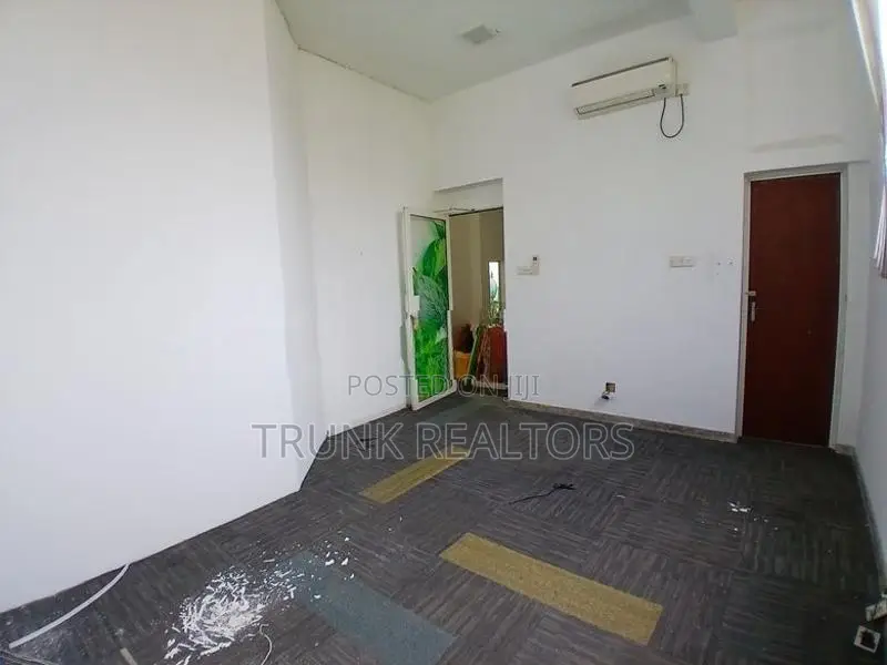 Colombo 07 Commercial Building For Rent (NK11678)