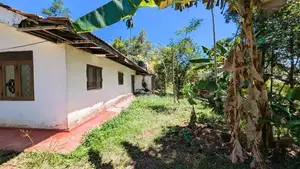 ඉඩමේ වටිනාකමට නිවස / CA 12565