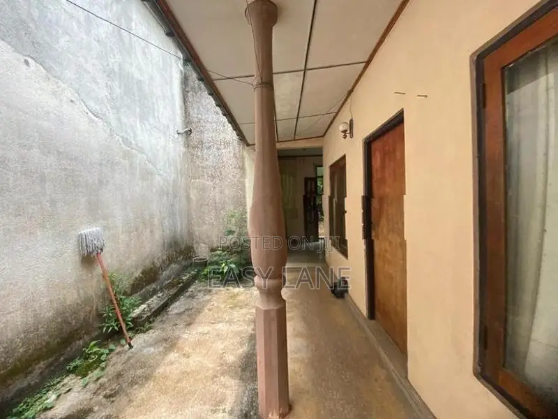 වතුපිටිවල ආයෝජන කලාපයට අතේ දුරින් හෝටලයක් / CA 13253