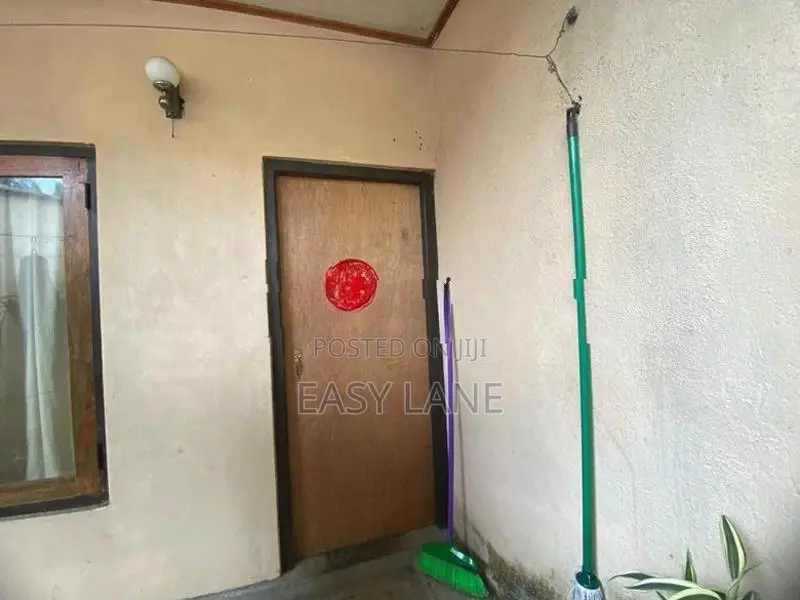 වතුපිටිවල ආයෝජන කලාපයට අතේ දුරින් හෝටලයක් / CA 13253