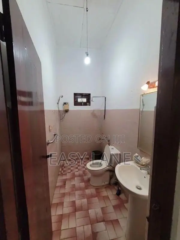 කාමර 5ක් සහිත නිවසක් ආයෝජන අවස්ථාවක් / CA 13656