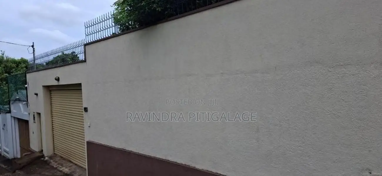 4BR House At Thalawathugoda Kalalgoda Road For Rent