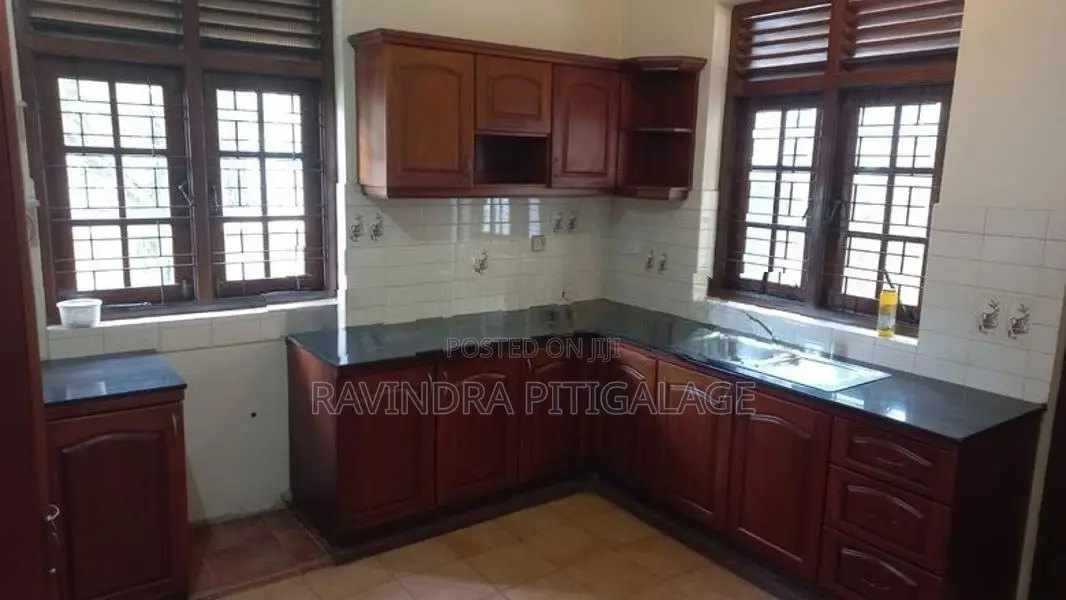 4BR House At Thalawathugoda Kalalgoda Road For Rent