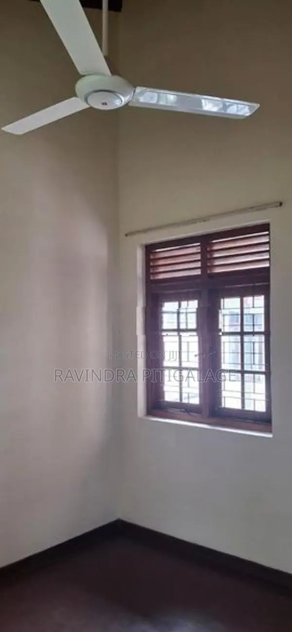4BR House At Thalawathugoda Kalalgoda Road For Rent
