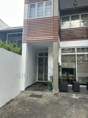 House for sale in Lake Road