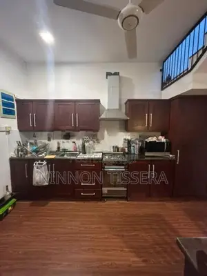 House for sale in Lake Road