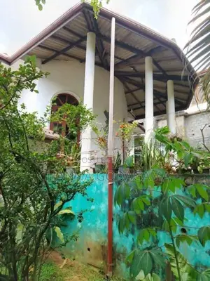 Two-Storey House With Land For Sale – Karamada, Gelioya Town