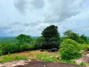 කොළඹට ආසන්නව සරුසාරවත් පොල් වගාව සමඟ 360° View Point එකක් / KK 16199