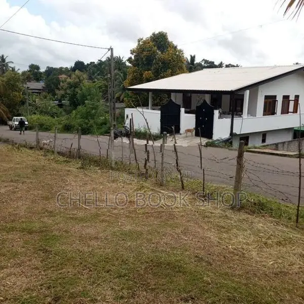 රාගම පෙදෙසින් වටිනා ඉඩමක් විකිණීමට