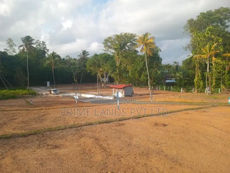 Lands for Sale in Ambalangoda, Aluthwala