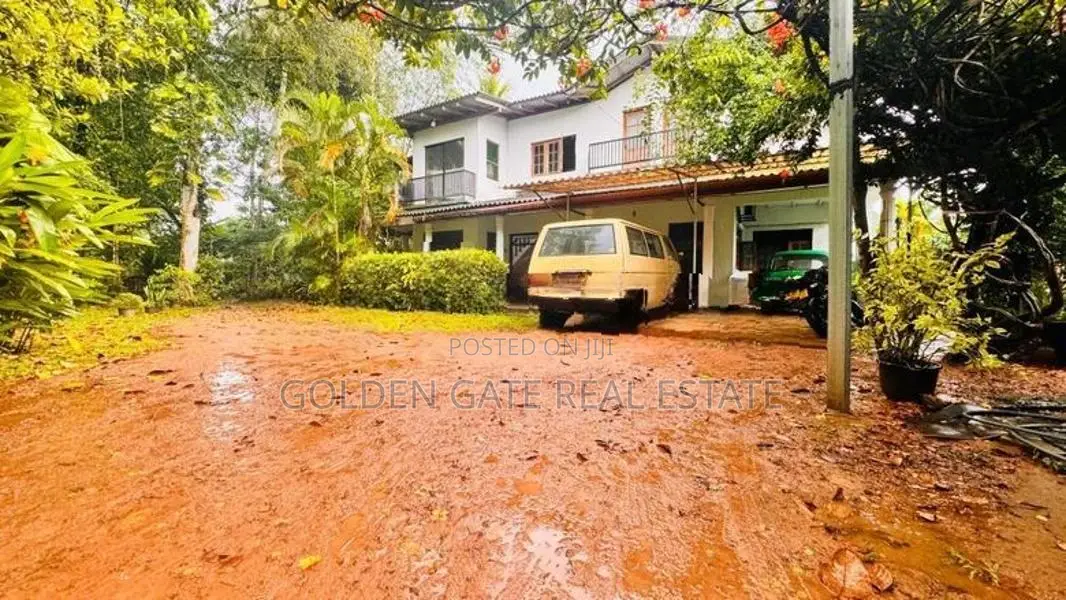 Commercial and Residential Land for Sale in Pasyala
