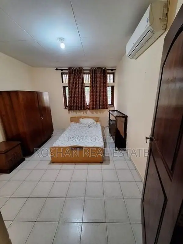 FULLY FURNISHED LUXURY HOUSE FOR RENT DEHIWALA CHA2888