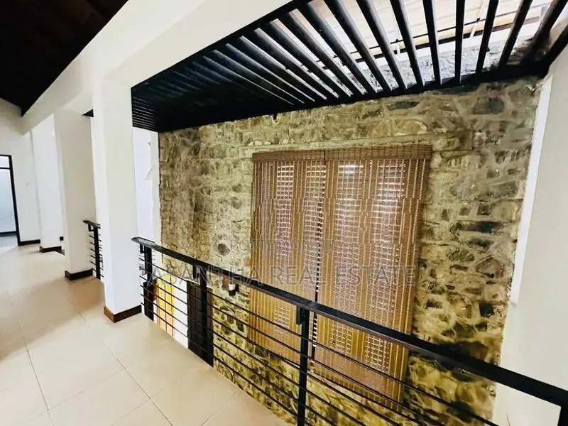 (AF186)2 -Storey House for Sale Pipe Road Battaramulla