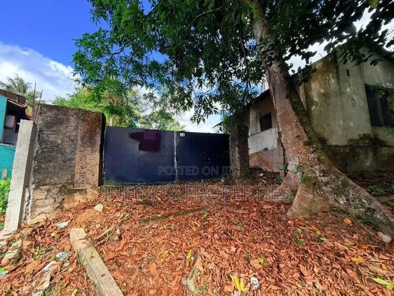 (AF196) 42.9 P Bare Land Sale At Facing Lake Road Thalawathugoda