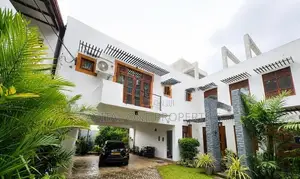 Luxury House For Rent In Templers Road Mount lavinia - 4069U