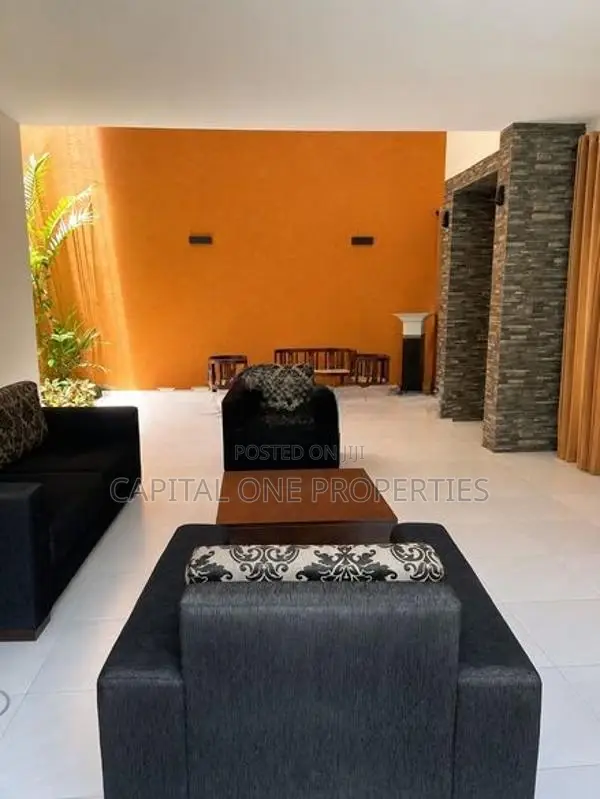 Luxury House For Rent In Templers Road Mount lavinia - 4069U