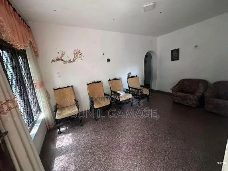 House for sale in Himbutana