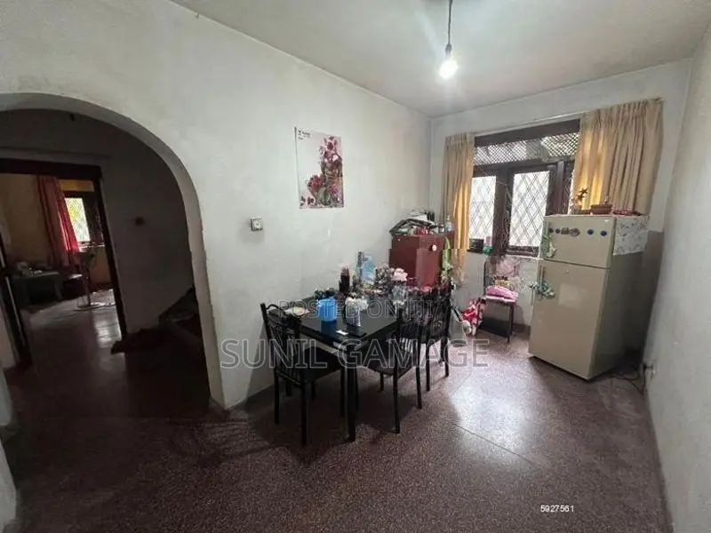 House for sale in Himbutana