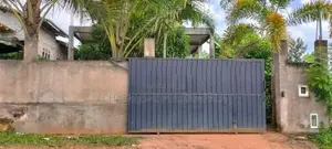 දෙමහල් නිවසක් විකිණීමට කොස්ගම