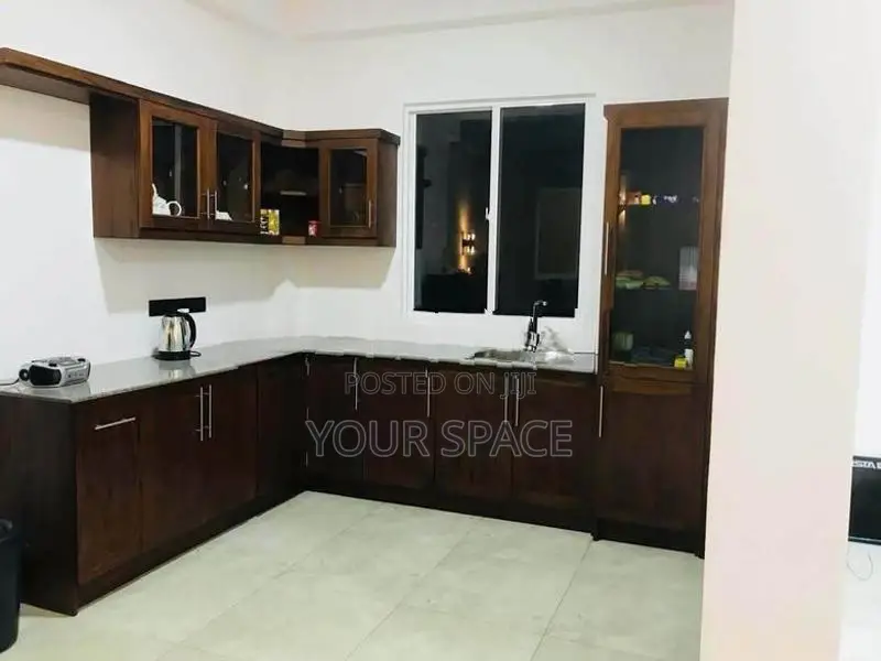 Upper Floor House for Rent Katugastota