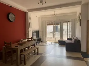 Fully Furnished 2-Bed Modern Living In Prime Wellawatte (Colombo 6)