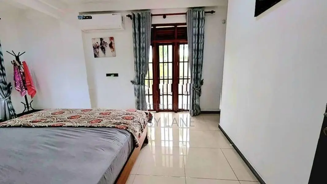 House for sale in Kandana / CA 12595