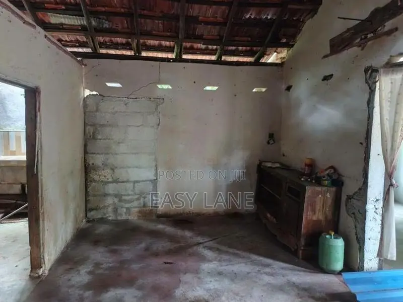 House for sale in Aththanagalla / SA 15433