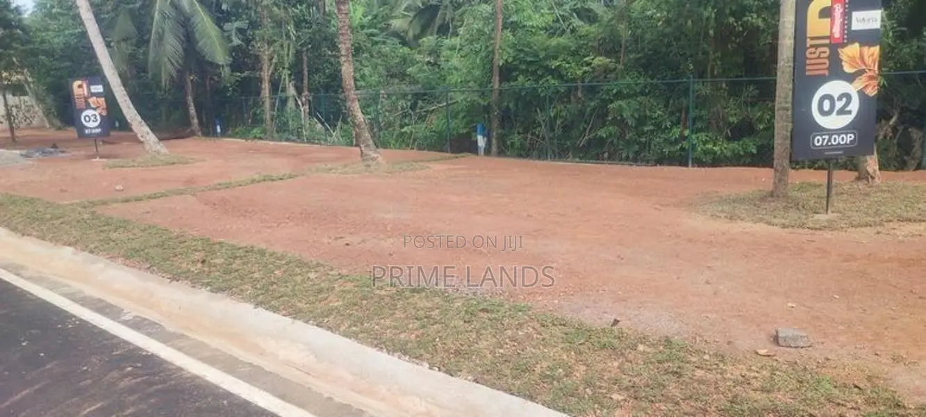 Bokundara Land for Sale in School Lane , Close to 120 Road