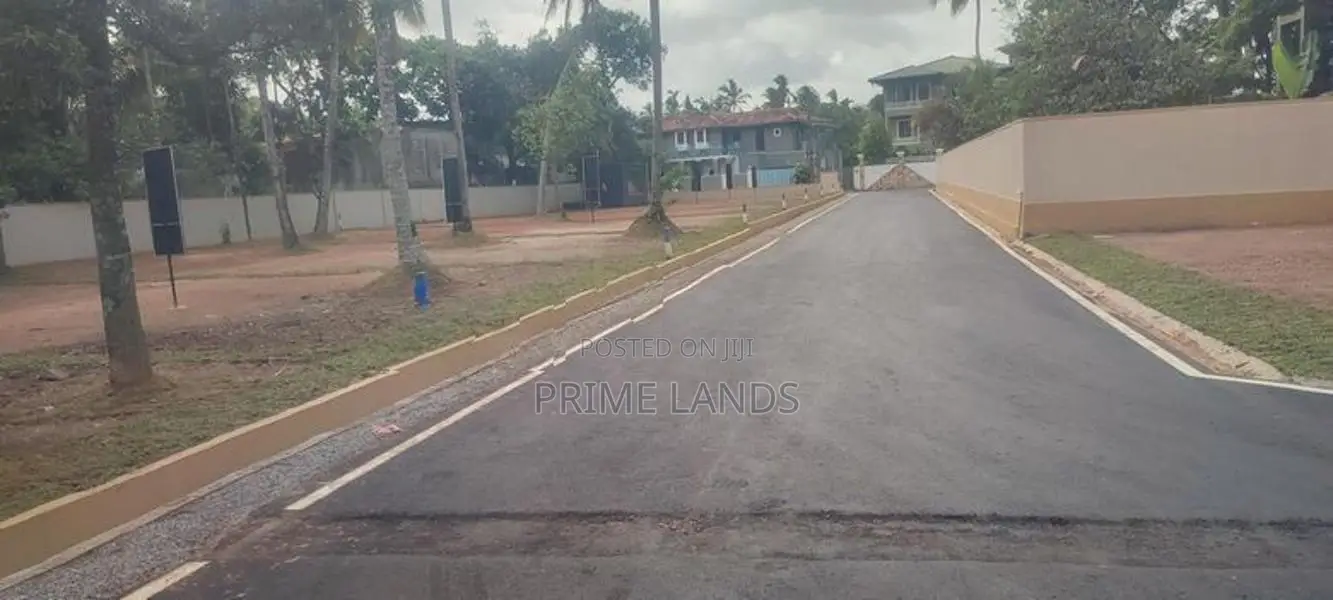 Bokundara Land for Sale in School Lane , Close to 120 Road