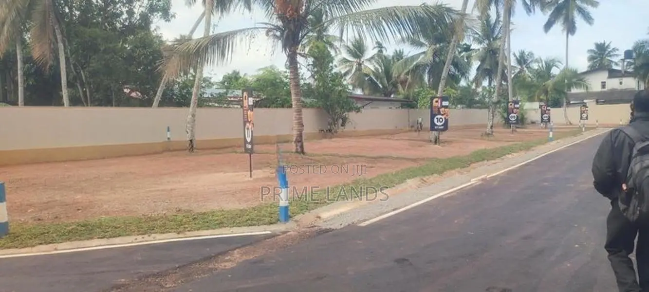Bokundara Land for Sale in School Lane , Close to 120 Road