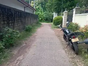 12.5 Perches Land for Sale in Katunayaka,andiambalama.Katunayaka.Gampa