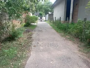 12.5 Perches Land for Sale in Katunayaka,andiambalama.Katunayaka.Gampa
