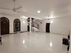 Commercial Property For Rent In Battaramulla - 3883U