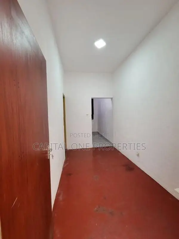 Commercial Property For Rent In Battaramulla - 3883U