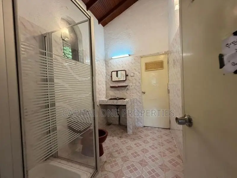 Commercial Property For Rent In Battaramulla - 3883U