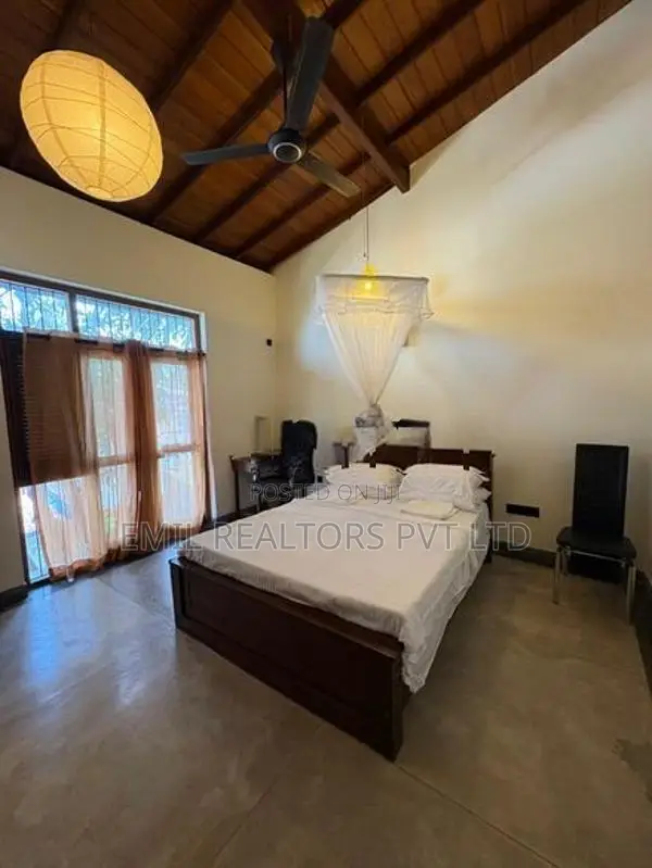 4 Bedroom Luxury House for Rent – Pannipitiya / Maharagama (EM103RK)