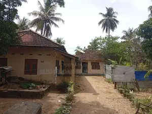 Prime Land With House for sale – Batticaloa