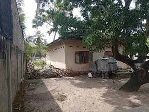 Prime Land With House for sale – Batticaloa
