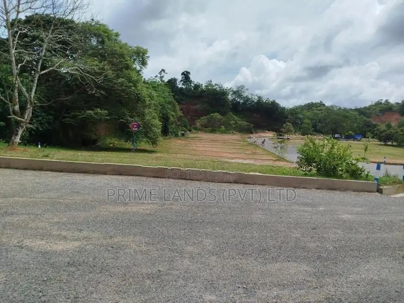 තලගල බෙරුකැටිය බිම් කොටස් විකිණීමට