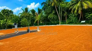 කඩවතට නුදුරින් අගනා නෙවාසික බිම් කොටස් විකිණීමට වෑබඩ පාරේන්