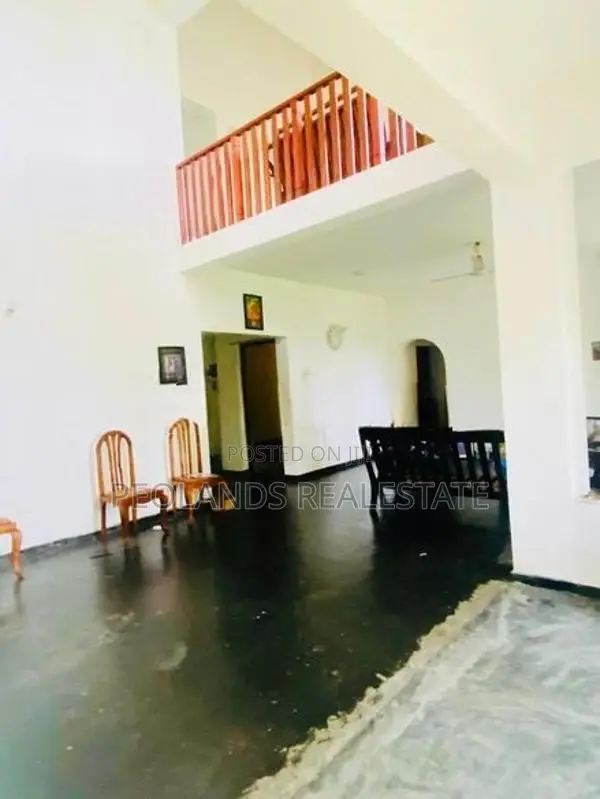 (RH678) Two Storey House for Sale in Panadura