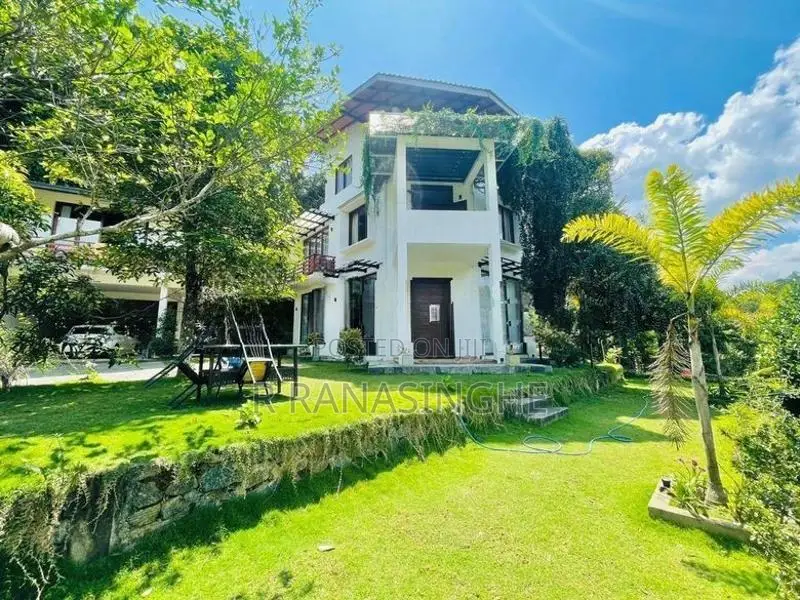 Fully Furnished Villa for Sale in Kandy