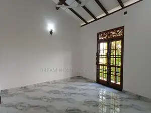 Three Storey Modern House for Sale – Makandana