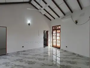 Three Storey Modern House for Sale – Makandana