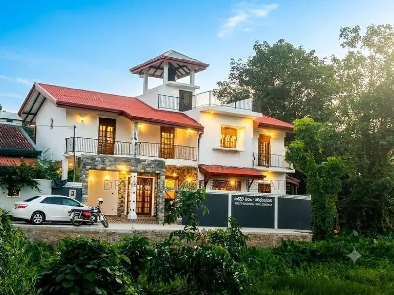 Three Storey Modern House for Sale – Makandana