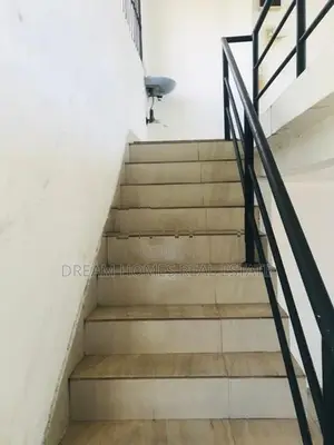 For Sale: Prime Commercial Building in Kelaniya