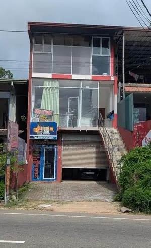 Commercial Building with Residential Units for Sale – Moragahahena